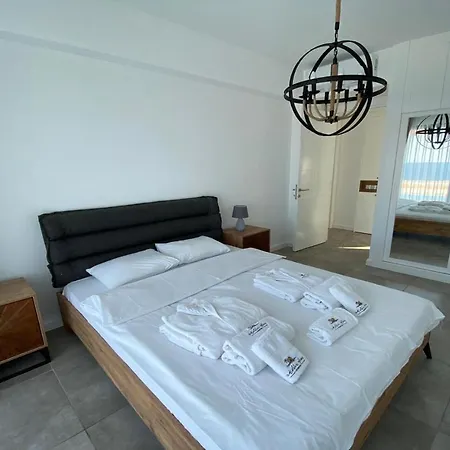 Maldives Homes & Condos By Holidaykeys Apartamento Cirénia
