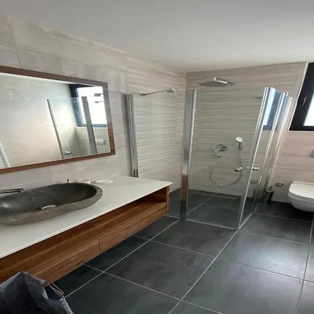 Daire Maldives Homes & Condos By Holidaykeys *