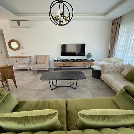 Maldives Homes & Condos By Holidaykeys *