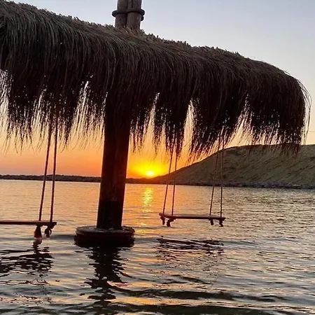 Maldives Homes & Condos By Holidaykeys * Girne