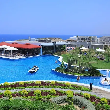 Maldives Homes & Condos By Holidaykeys Girne