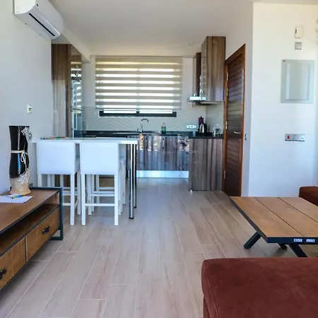 Apartamento Maldives Homes & Condos By Holidaykeys Cirénia