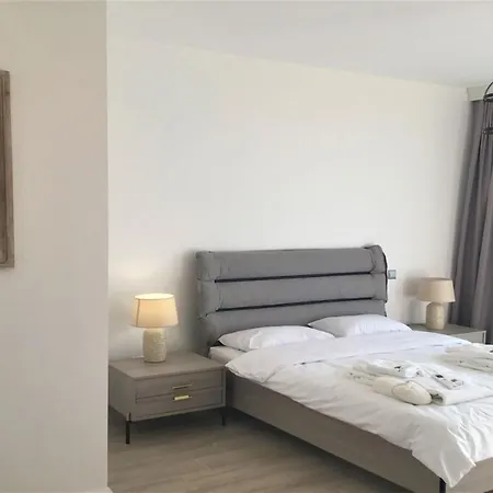 Apartamento Maldives Homes & Condos By Holidaykeys Cirénia